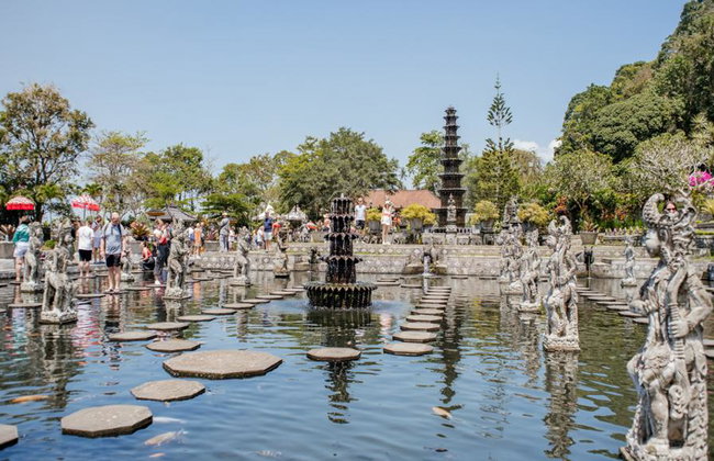 Instagram Tour: Lempuyang Temple, Goa Raja Waterfall and More - Full-Day - Photo 3